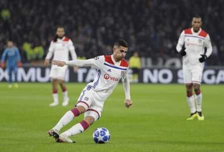 加上严格的 加上严格的